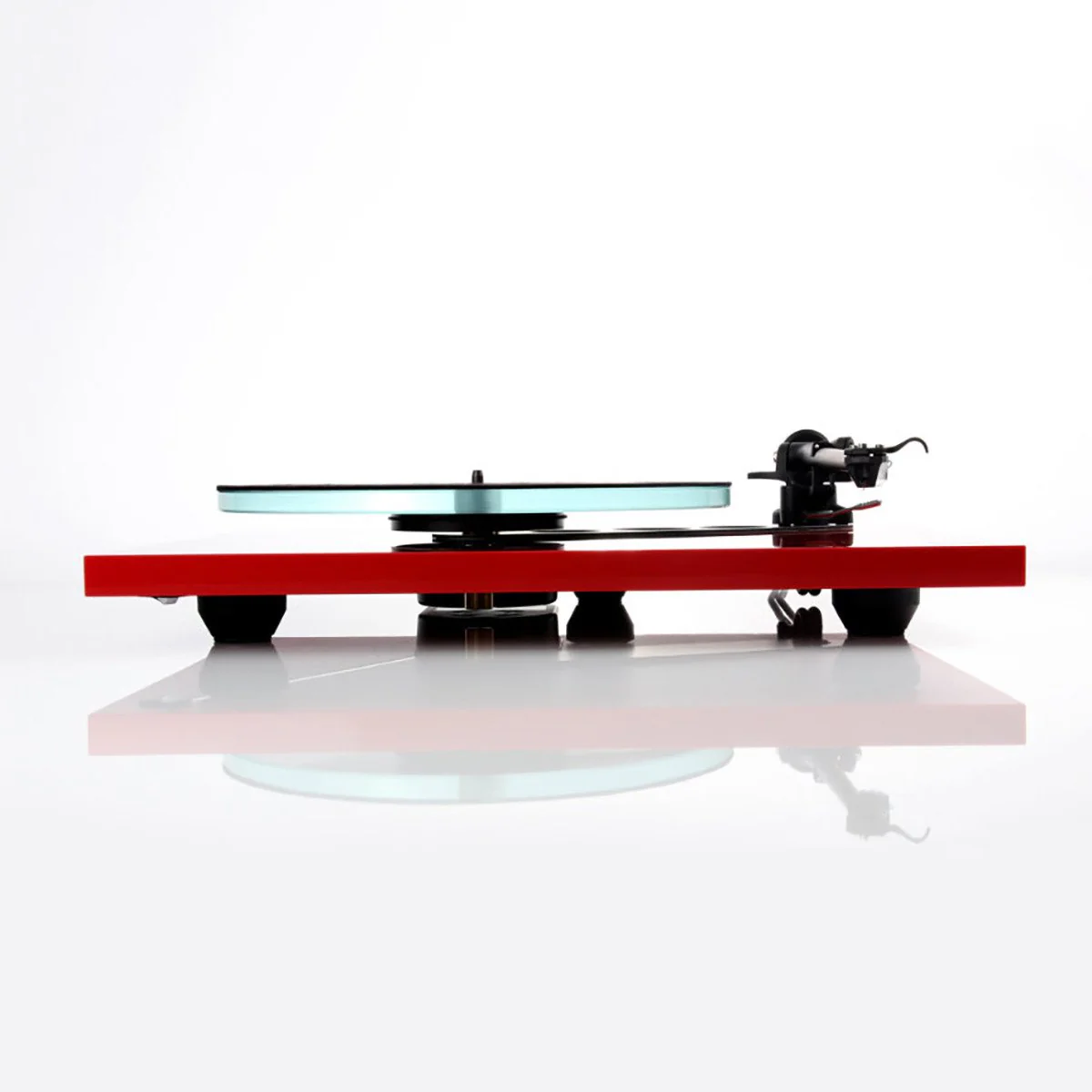 Rega: Planar 3 Turntable - Gloss Red / No Cart