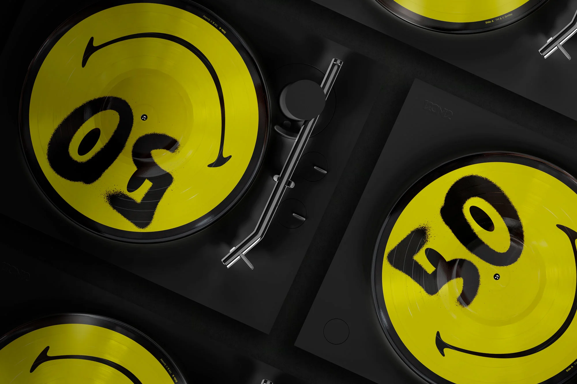 12on12 Smiley庐 50th Anniversary Picture Disc + Slipmat