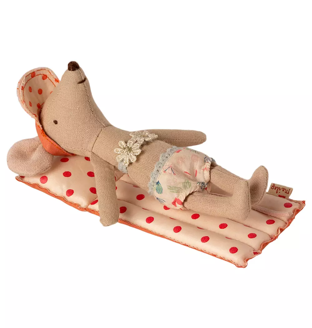 Beach Float, Red Dot