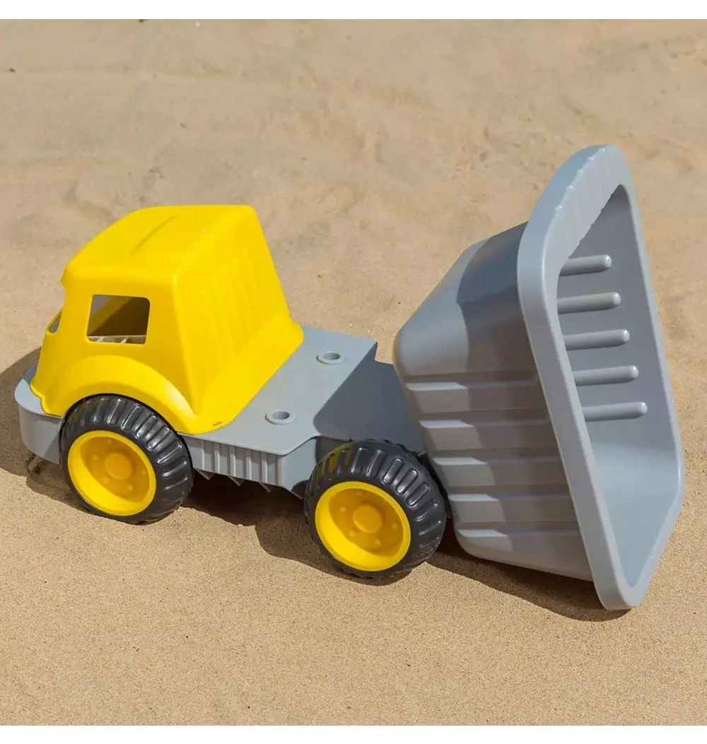 Load & Tote Dump Truck