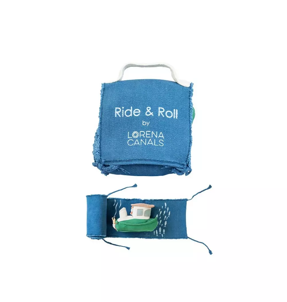 Ride & Roll Sea Clean Up Boat