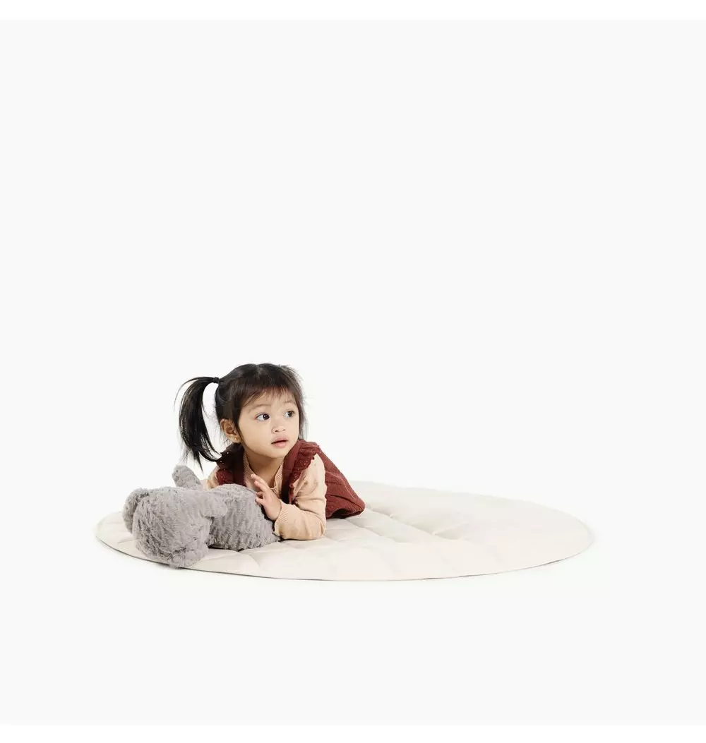 Ivory Circle Quilted Mat